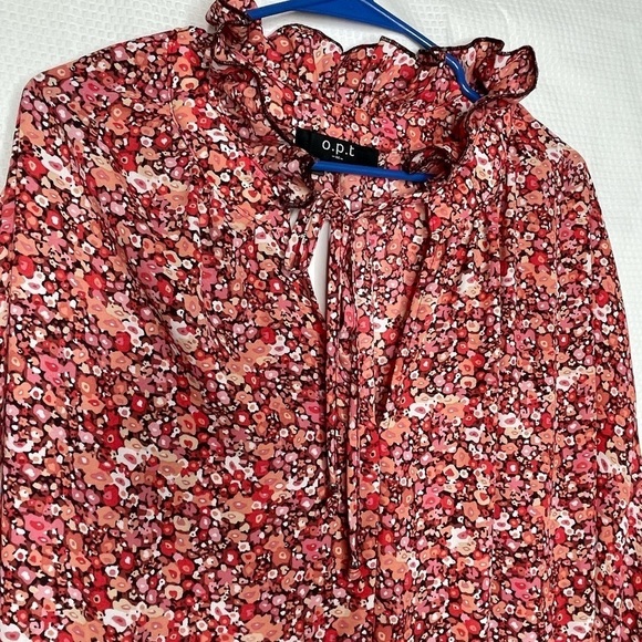 O.P.T. Revolve Pink Floral Long Sleeve Tiered Peasant Maxi Dress Medium NWT - Picture 12 of 16